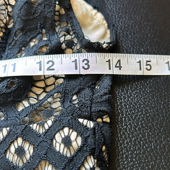Free People One Million Lovers Black Lace Deep V Neck Mini Dress Size 2 - Picture 14 of 15
